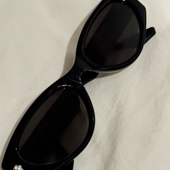 Gentle Monster Rococo - Picture 2 of 6